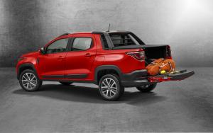 Fiat Strada Volcano Cabine Dupla 2020 года 
